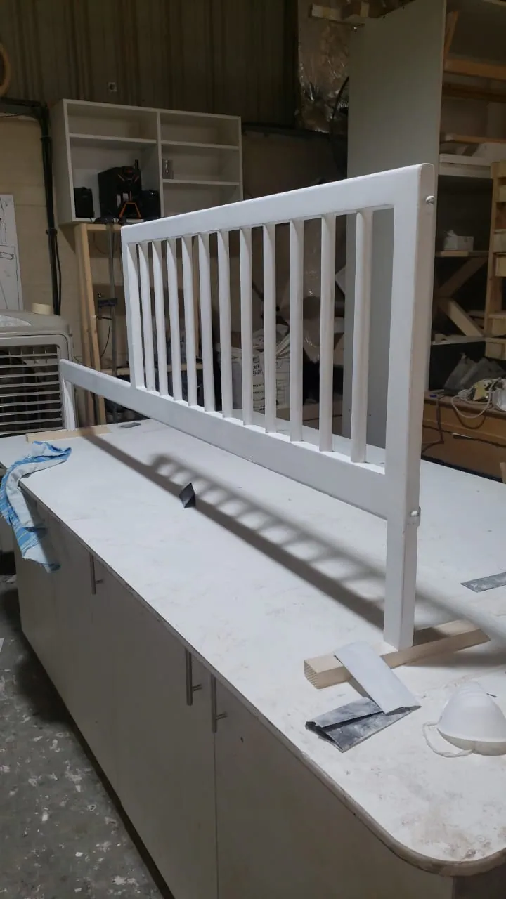 Custom children’s bed for twins during the work