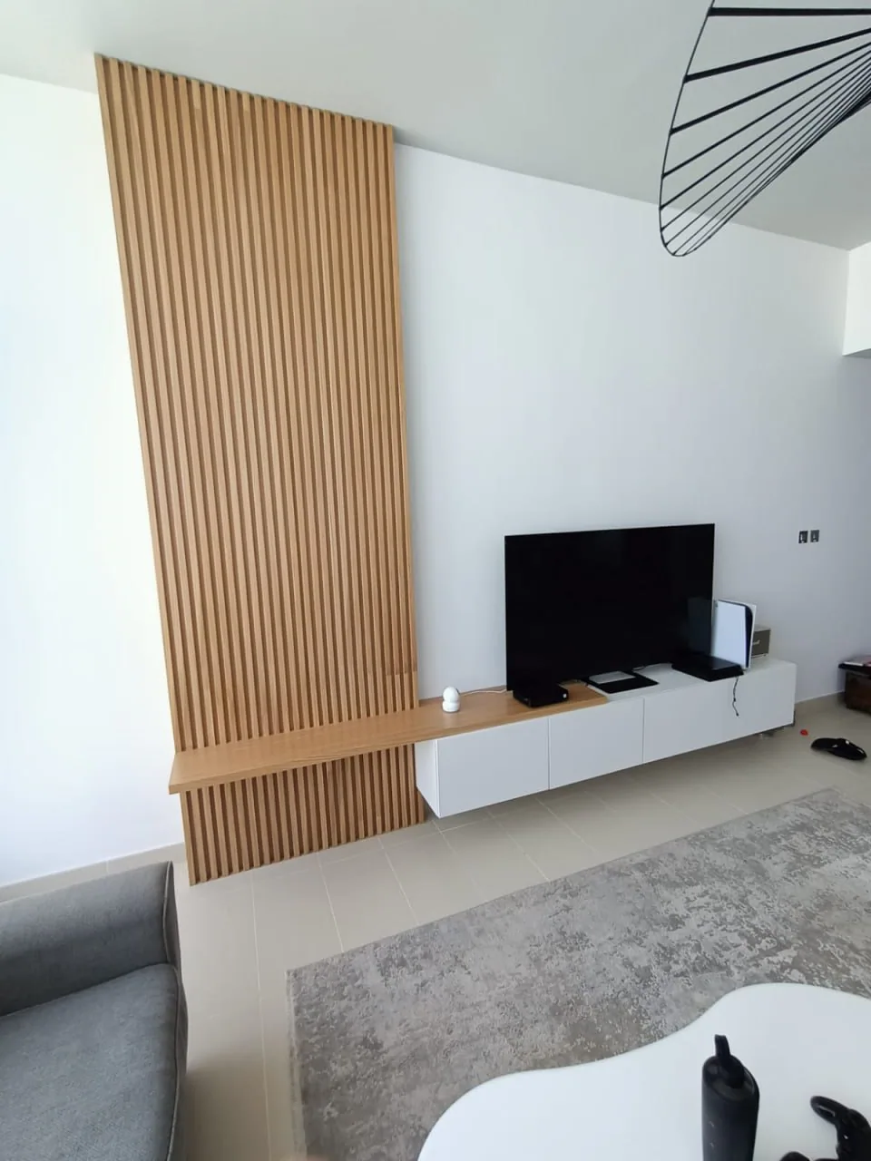 Living-area interior update detail